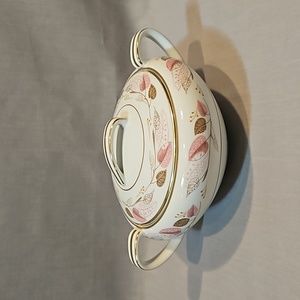 Noritake Rosanne 5692 Sugar Bowl w/Lid